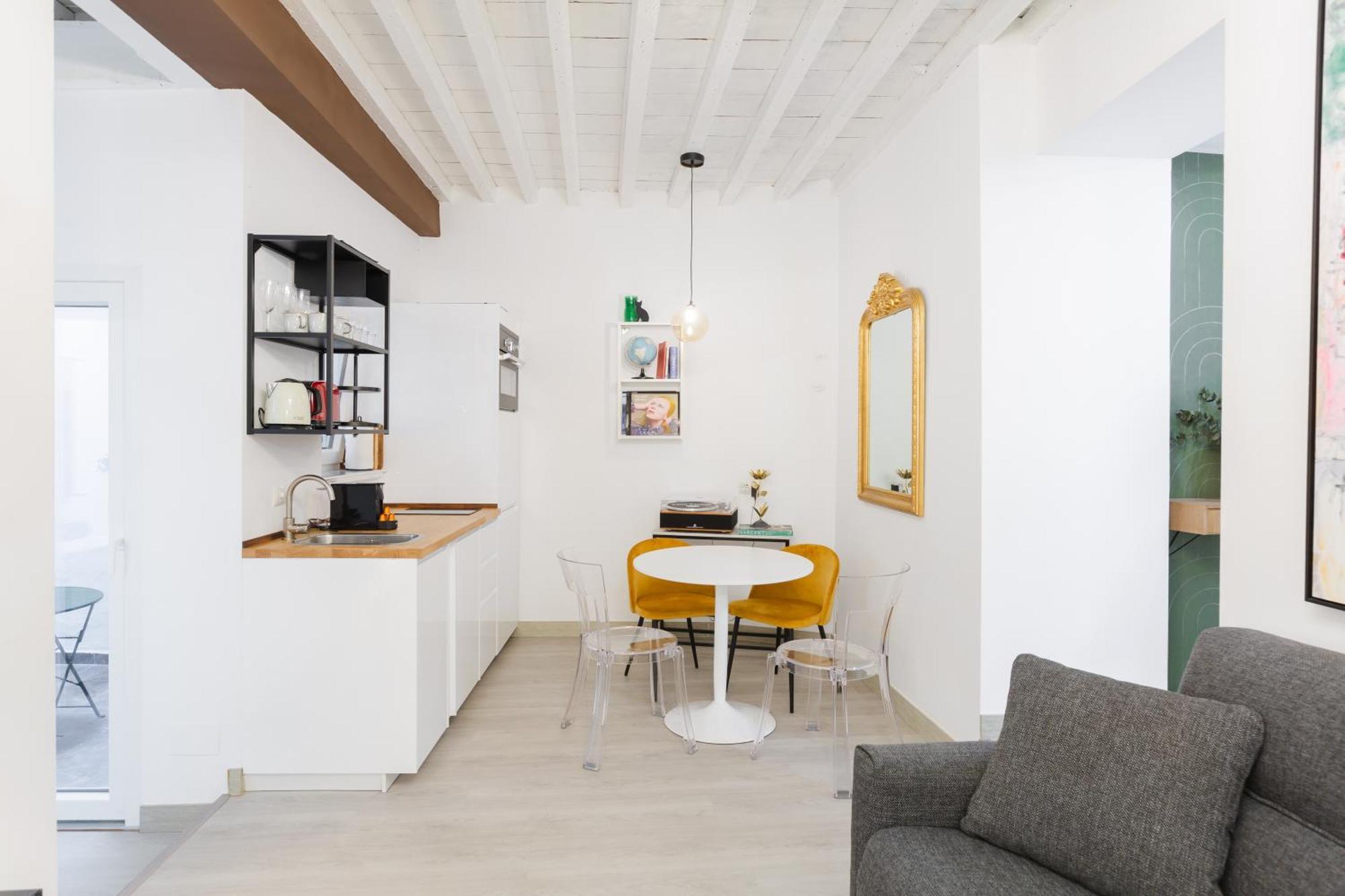 Rincon De Ollerias - With Parking Apartment *